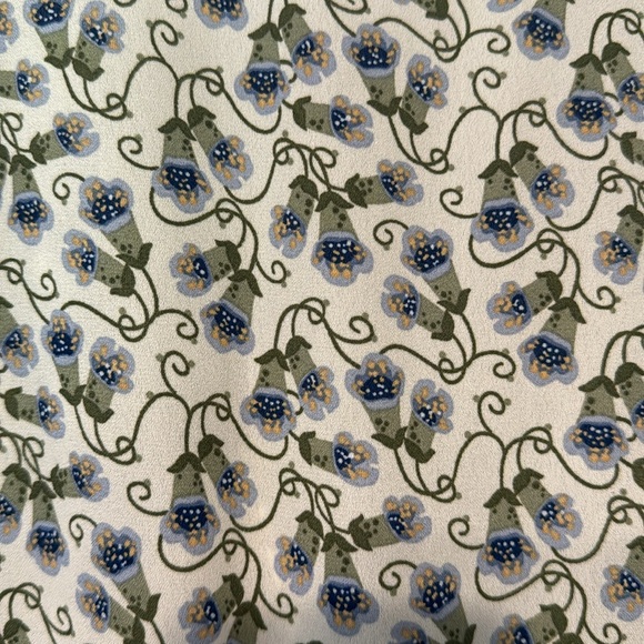 Pattern Blouse - Picture 2 of 2